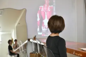 レッスン風景　体の仕組み